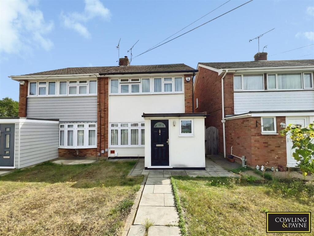 3 bed Semi Detached for rent in Wickford. From Cowling & Payne - Wickford 3 bed Semi Detached for rent in Wickford. From Cowling & Payne - Wickford