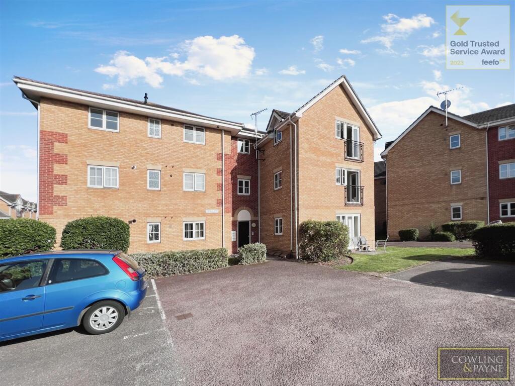 2 bed Apartment for rent in Nevendon. From Cowling & Payne - Wickford 2 bed Apartment for rent in Nevendon. From Cowling & Payne - Wickford