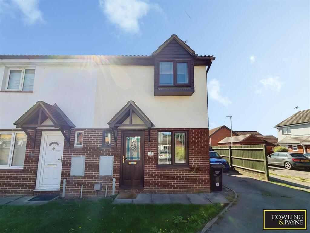 2 bed Semi Detached for rent in Wickford. From Cowling & Payne - Wickford