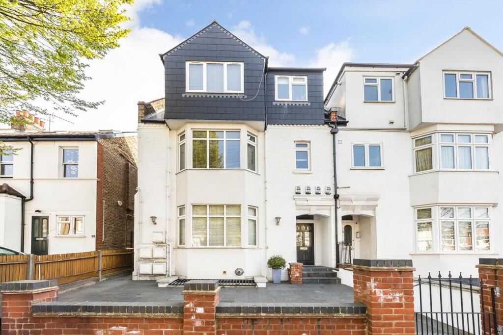 1 bed 1st Floor Flat for rent in Greenford. From Robertson Smith & Kempson - Ealing 1 bed 1st Floor Flat for rent in Greenford. From Robertson Smith & Kempson - Ealing