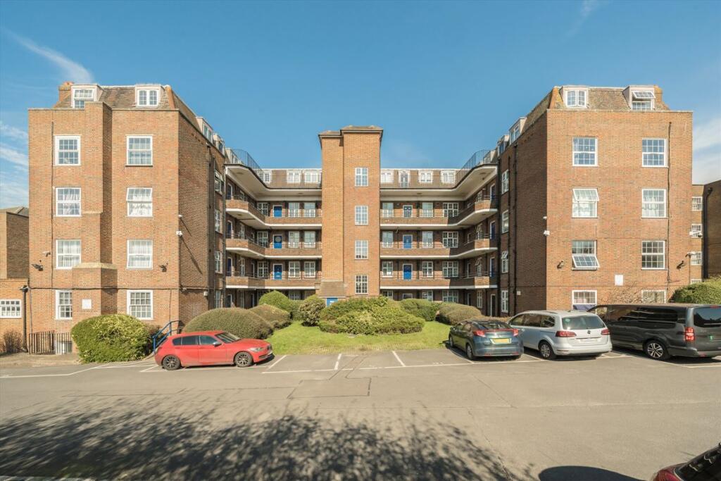 2 bed 1st Floor Flat for rent in Wembley. From Robertson Smith & Kempson - Ealing