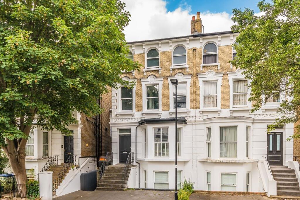 1 bed 1st Floor Flat for rent in Acton. From Robertson Smith & Kempson - Ealing 1 bed 1st Floor Flat for rent in Acton. From Robertson Smith & Kempson - Ealing