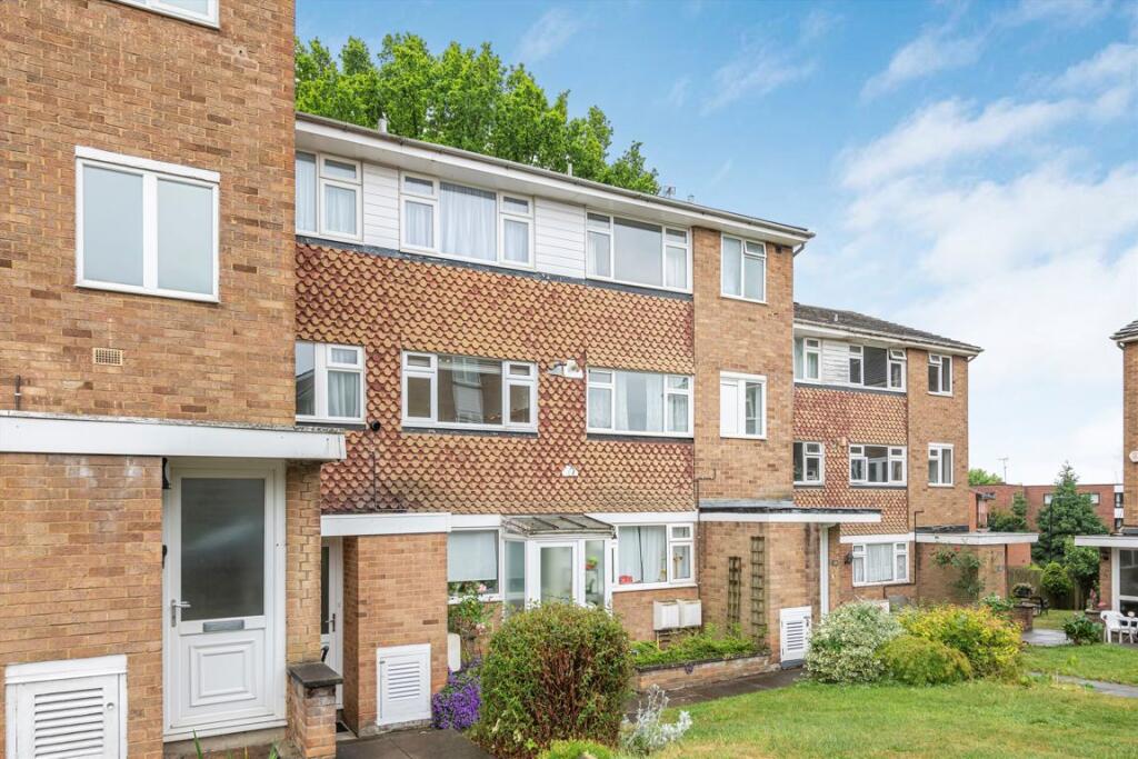 2 bed Annexe for rent in Acton. From Robertson Smith & Kempson - Ealing