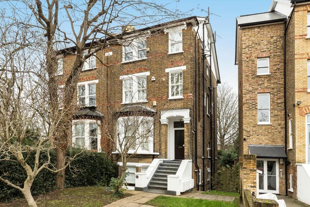 1 bed 1st Floor Flat for rent in Acton. From Robertson Smith & Kempson - Ealing 1 bed 1st Floor Flat for rent in Acton. From Robertson Smith & Kempson - Ealing