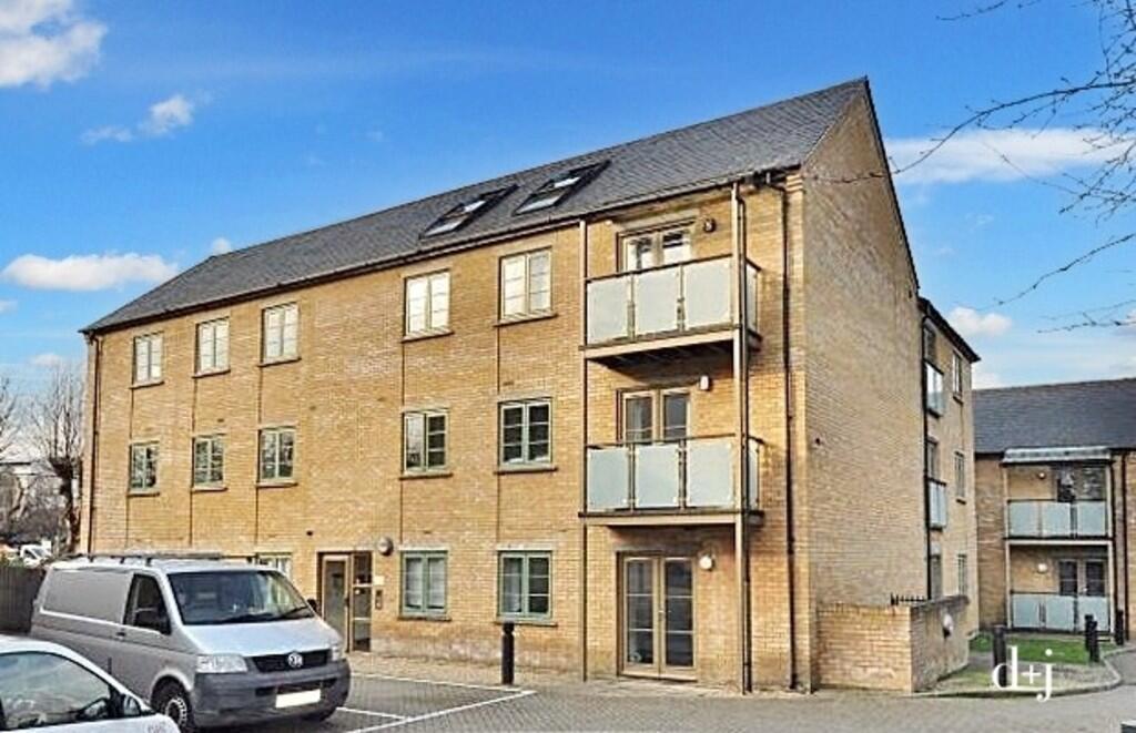 2 bed Apartment for rent in Hitchin. From D + J Lettings - Hitchin