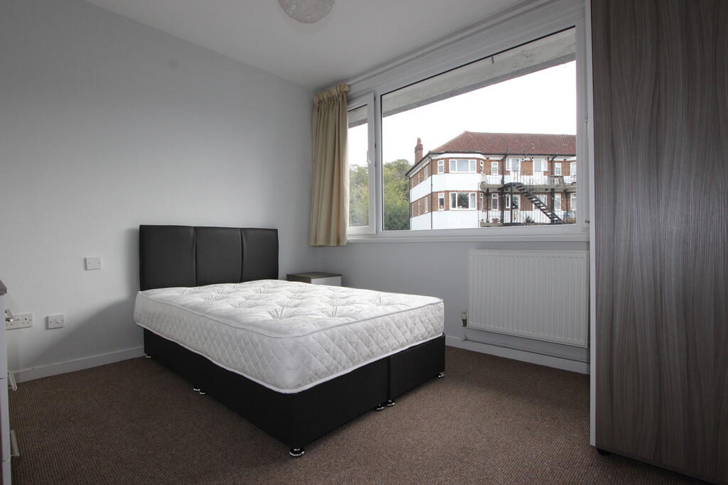 1 bed Flat Share for rent in Gosmore. From D + J Lettings - Hitchin 1 bed Flat Share for rent in Gosmore. From D + J Lettings - Hitchin