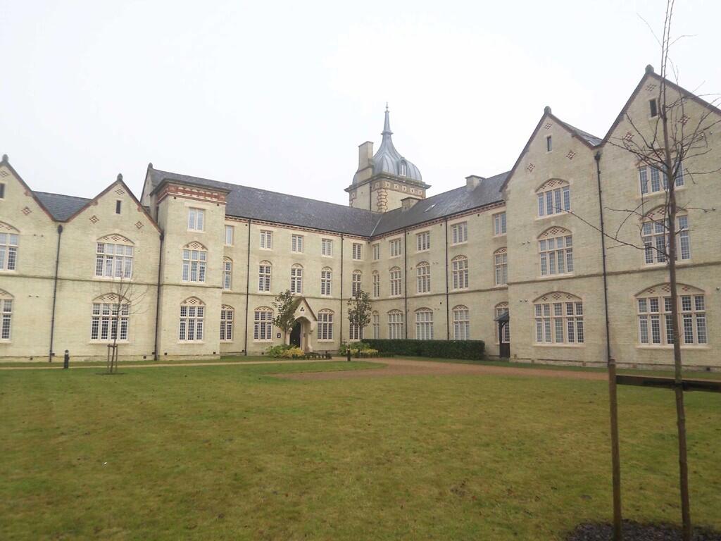 2 bed 1st Floor Flat for rent in Stotfold. From D + J Lettings - Hitchin 2 bed 1st Floor Flat for rent in Stotfold. From D + J Lettings - Hitchin