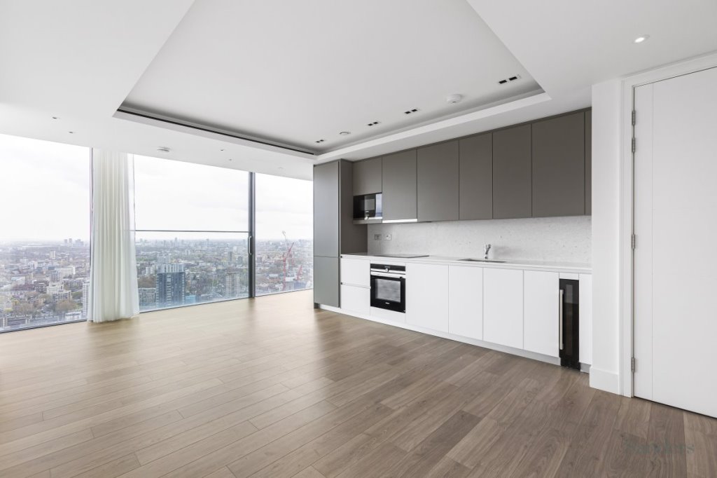 2 bed 1st Floor Flat for rent in Islington. From Sanders Property