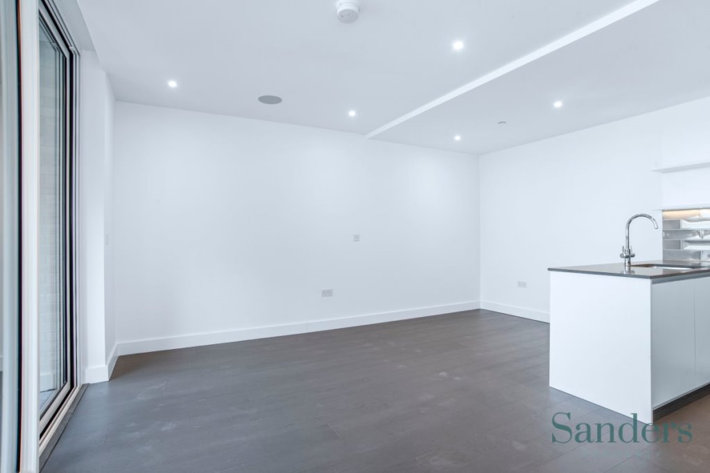 1 bed 1st Floor Flat for rent in Bermondsey. From Sanders Property