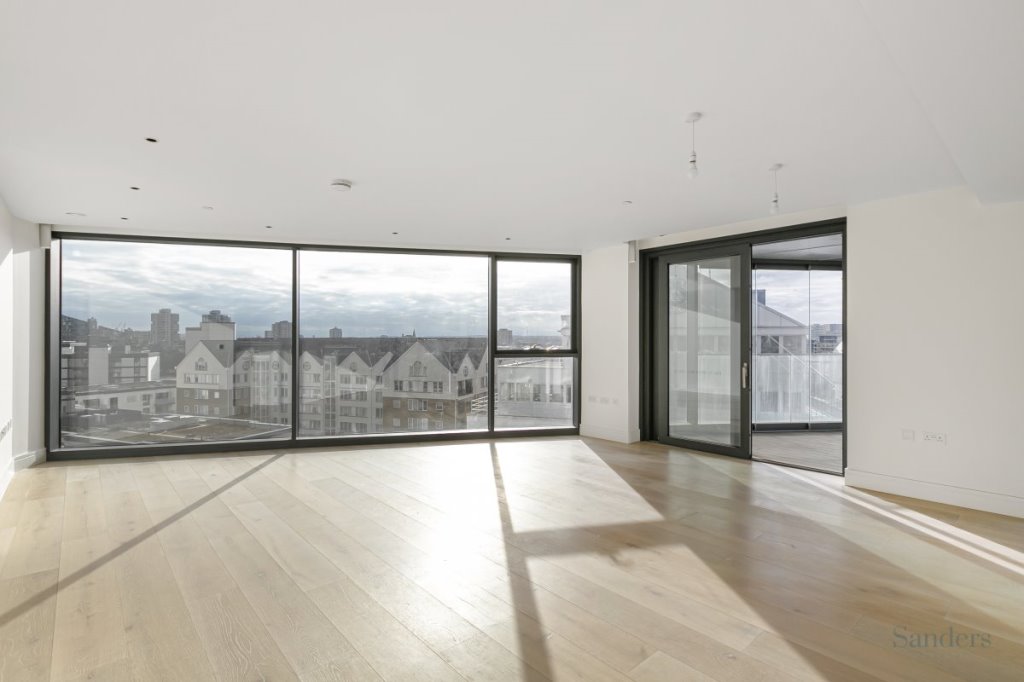 3 bed 1st Floor Flat for rent in Chelsea. From Sanders Property 3 bed 1st Floor Flat for rent in Chelsea. From Sanders Property
