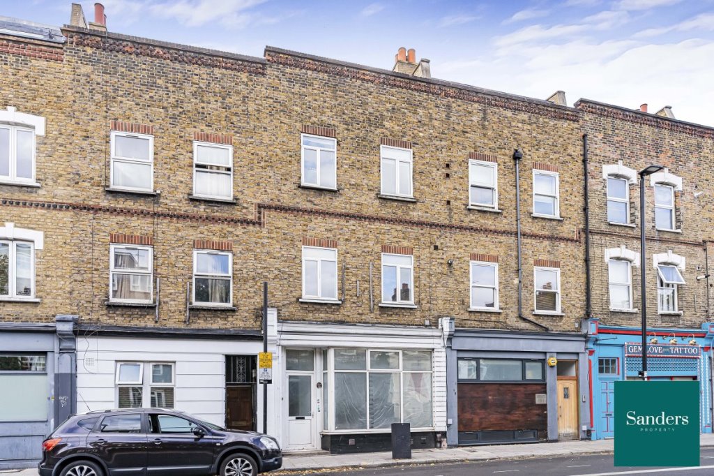 5 bed 1st Floor Flat for rent in Islington. From Sanders Property 5 bed 1st Floor Flat for rent in Islington. From Sanders Property
