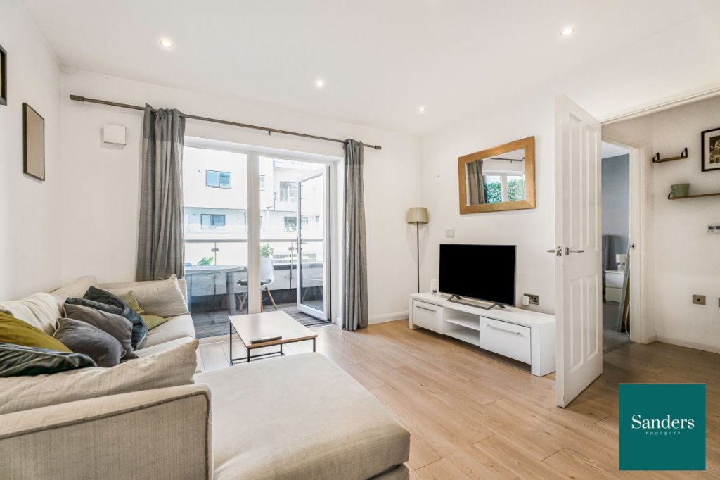1 bed 1st Floor Flat for rent in Walthamstow. From Sanders Property
