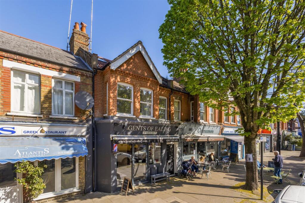 2 bed 1st Floor Flat for rent in Greenford. From Sargeants - Ealing