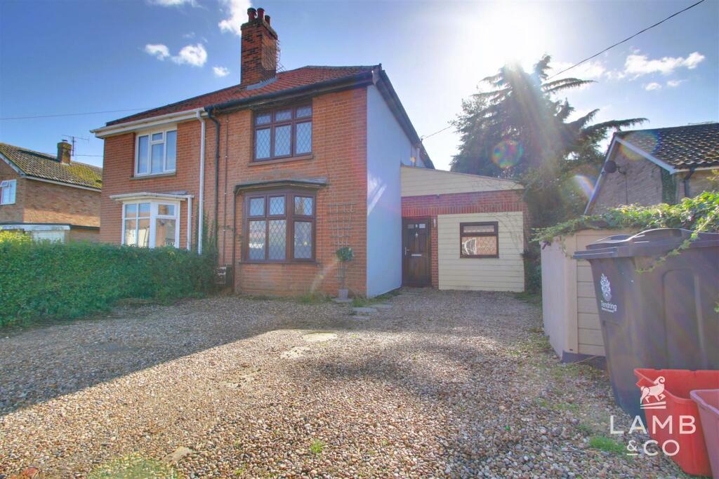 4 bed Semi-Detached House for rent in Manningtree. From Scott Sheen and Partners