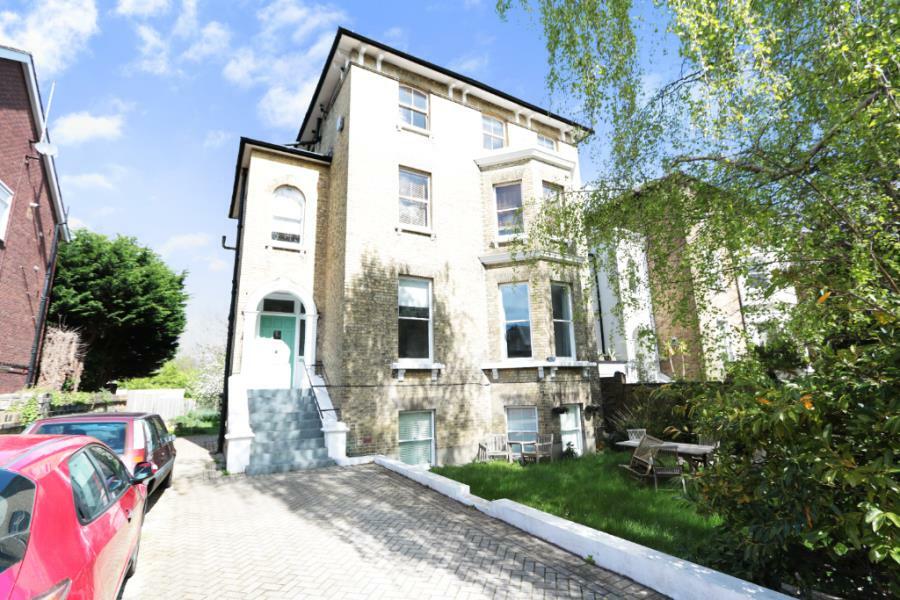 2 bed Apartment for rent in Surbiton. From Seymours