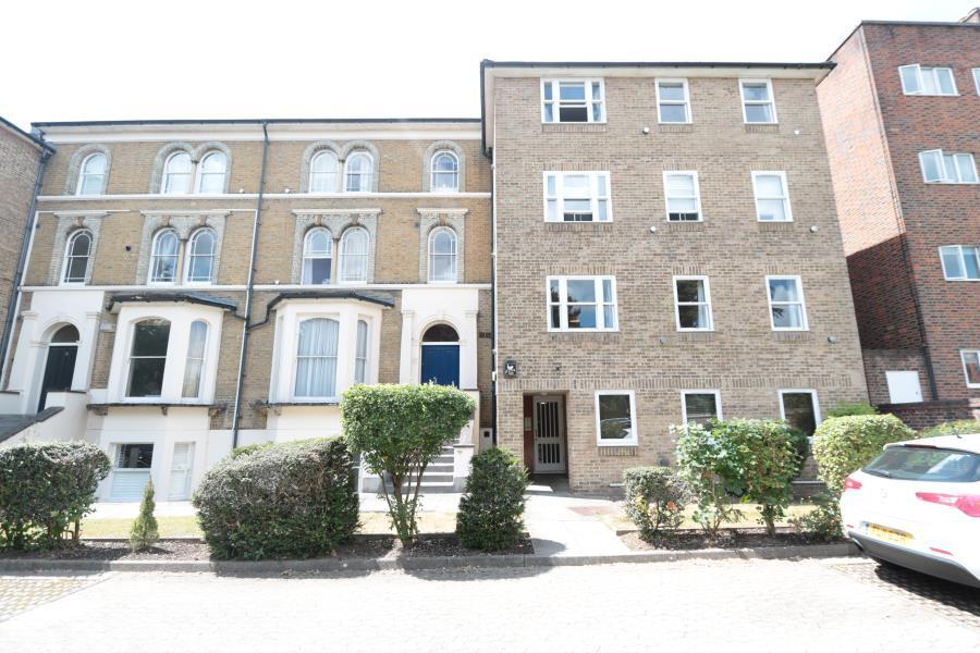 2 bed Apartment for rent in Surbiton. From Seymours Estate Agents - Surbiton 2 bed Apartment for rent in Surbiton. From Seymours Estate Agents - Surbiton