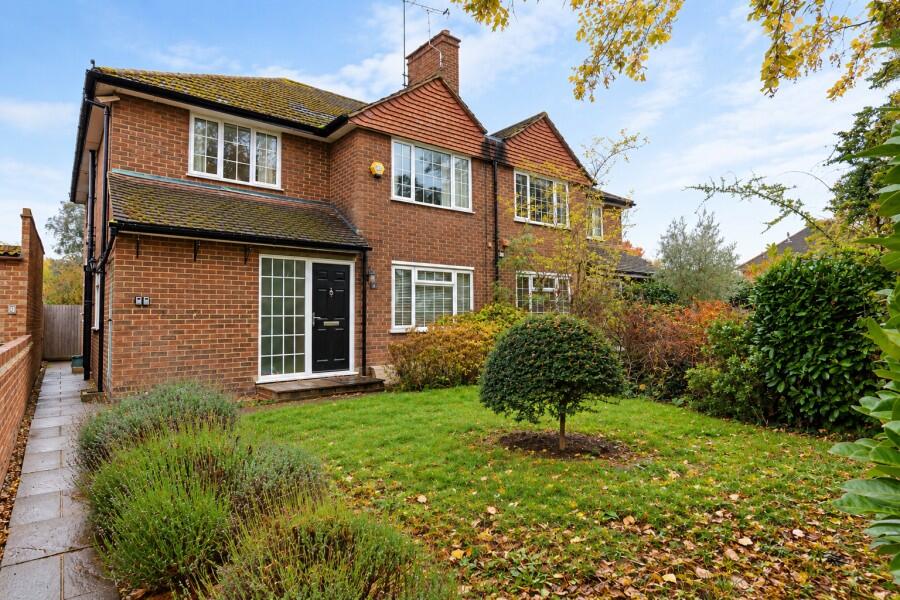 3 bed Annexe for rent in Thames Ditton. From Seymours Estate Agents - Surbiton 3 bed Annexe for rent in Thames Ditton. From Seymours Estate Agents - Surbiton