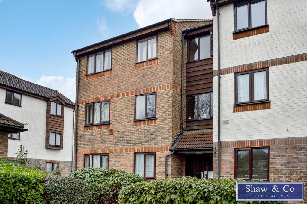 2 bed 1st Floor Flat for rent in Hounslow. From Shaw & Co