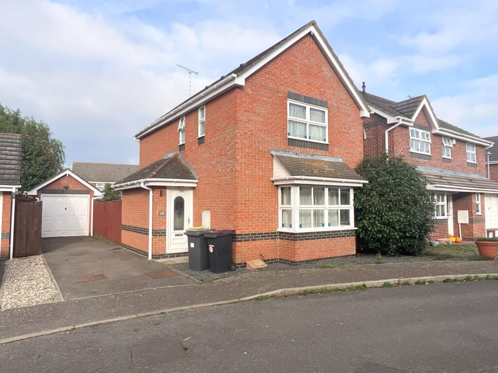 3 bed Detached for rent in Great Wakering. From Shore Sales & Lettings - Leigh-On-Sea 3 bed Detached for rent in Great Wakering. From Shore Sales & Lettings - Leigh-On-Sea