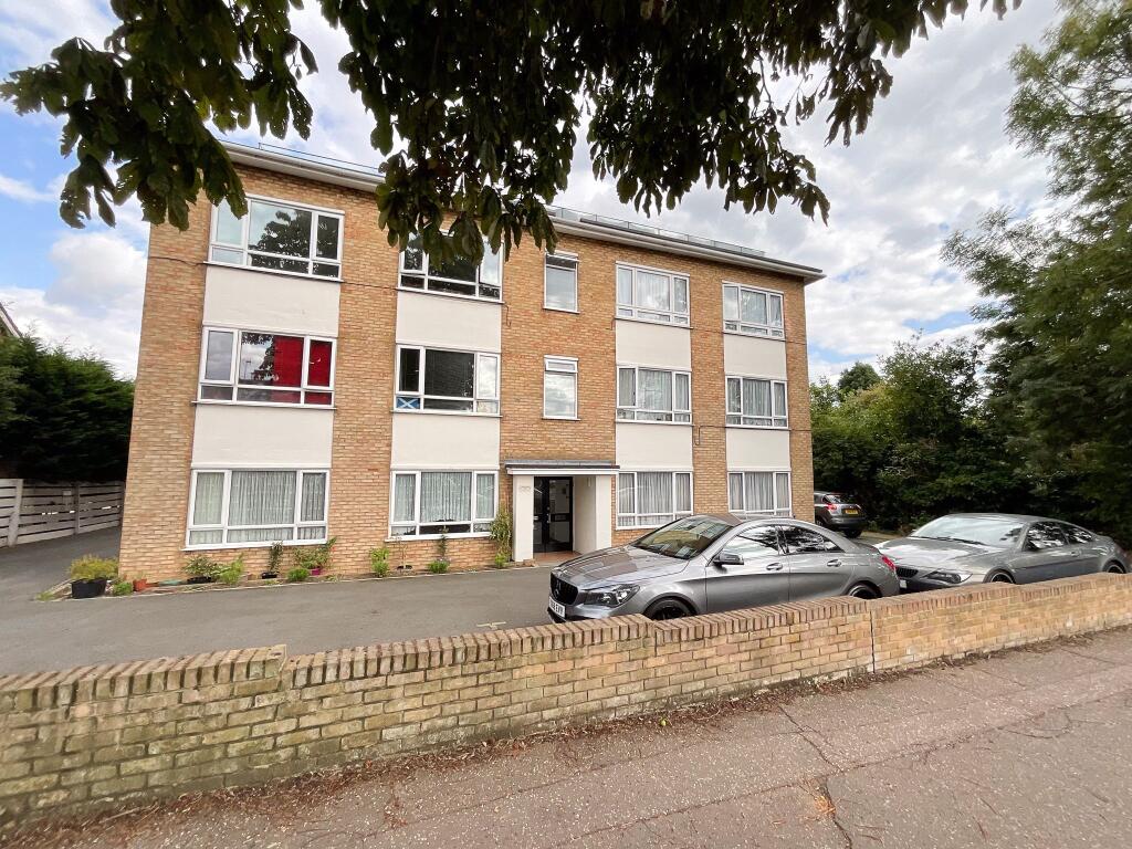 1 bed House Share for rent in Southend-on-Sea. From Shore Sales & Lettings - Leigh-On-Sea