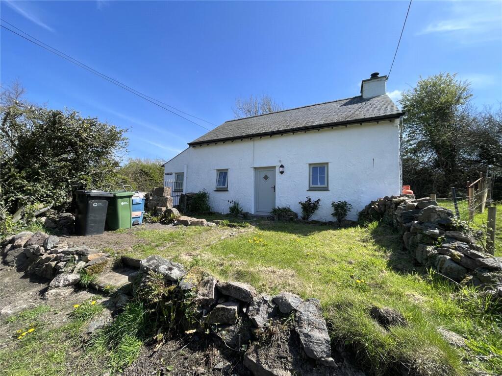 1 bed Detached for rent in Dwyran. From Dafydd Hardy - Llangefni