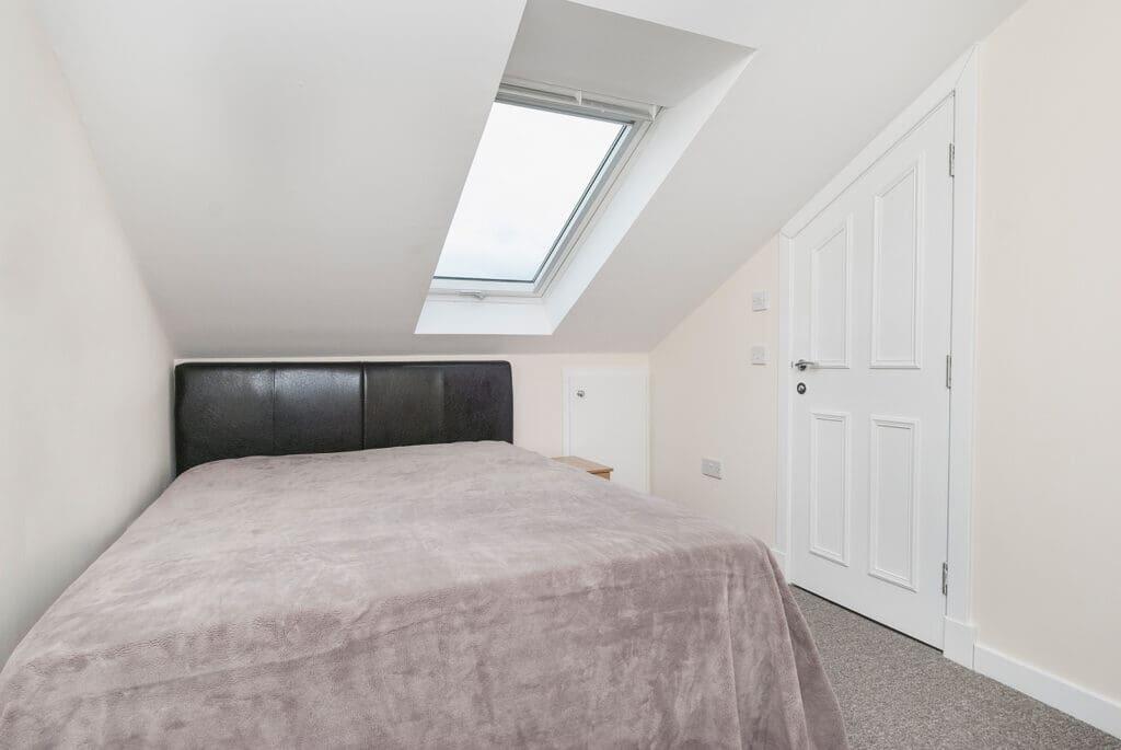 8 bed Flat Share for rent in Edinburgh. From SouthSide Property Management - Edinburgh