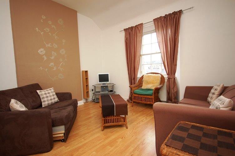 2 bed 1st Floor Flat for rent in Edinburgh. From SouthSide Property Management - Edinburgh