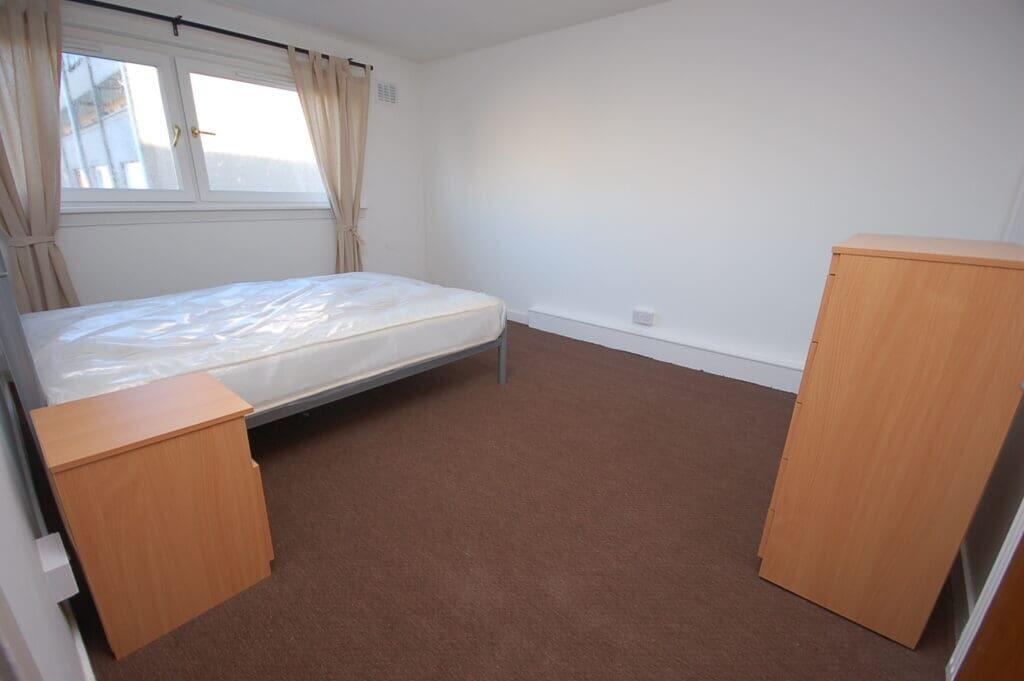 4 bed Flat Share for rent in Edinburgh. From SouthSide Property Management - Edinburgh