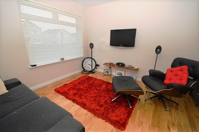 1 bed Detached for rent in Loanhead. From SouthSide Property Management - Edinburgh 1 bed Detached for rent in Loanhead. From SouthSide Property Management - Edinburgh