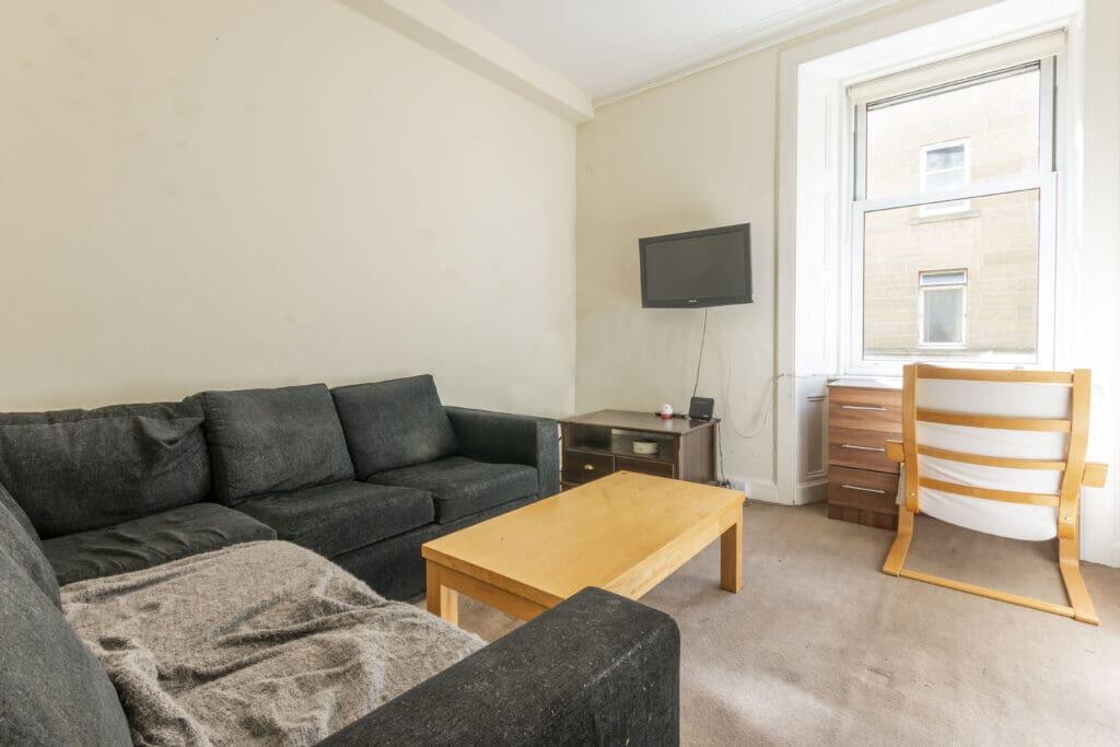 4 bed 1st Floor Flat for rent in Edinburgh. From SouthSide Property Management - Edinburgh 4 bed 1st Floor Flat for rent in Edinburgh. From SouthSide Property Management - Edinburgh