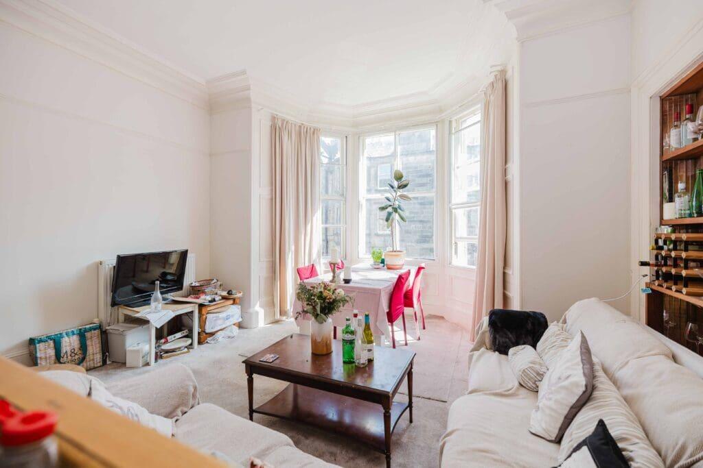 4 bed 1st Floor Flat for rent in Edinburgh. From SouthSide Property Management - Edinburgh