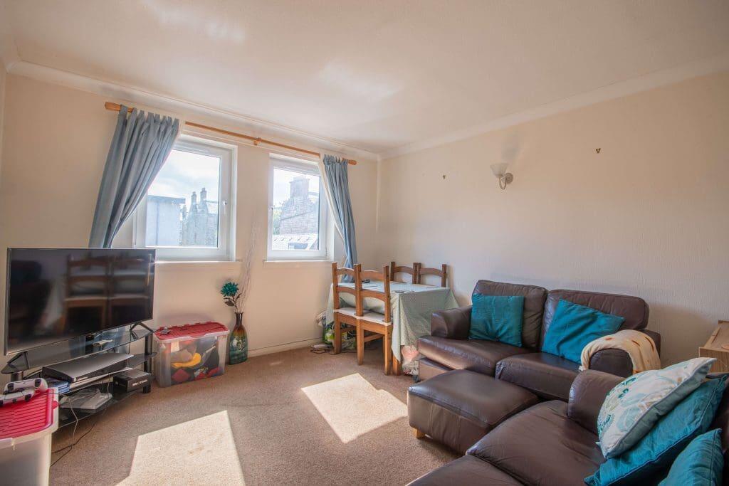 1 bed 1st Floor Flat for rent in Edinburgh. From SouthSide Property Management - Edinburgh 1 bed 1st Floor Flat for rent in Edinburgh. From SouthSide Property Management - Edinburgh