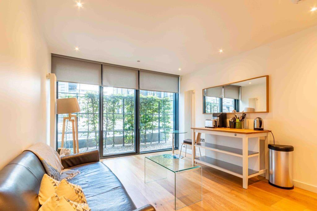 1 bed 1st Floor Flat for rent in Edinburgh. From SouthSide Property Management - Edinburgh