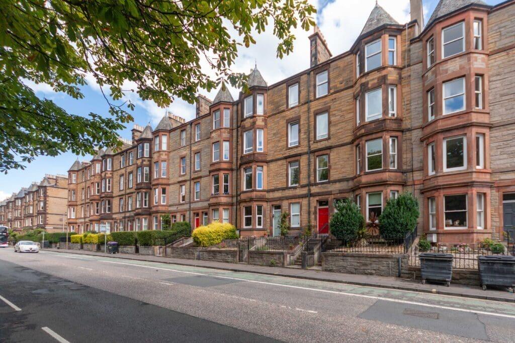 3 bed 1st Floor Flat for rent in Edinburgh. From SouthSide Property Management - Edinburgh