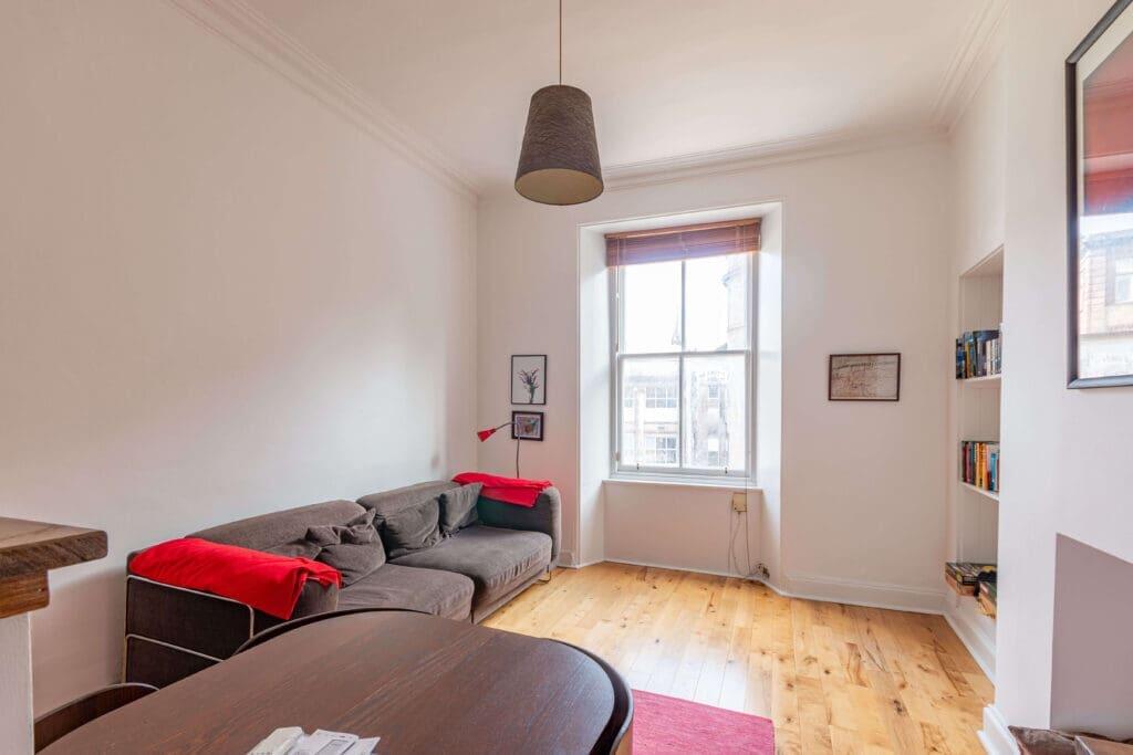 2 bed 1st Floor Flat for rent in Edinburgh. From SouthSide Property Management - Edinburgh