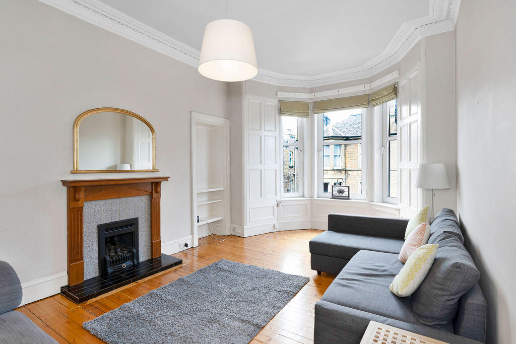 2 bed 1st Floor Flat for rent in Edinburgh. From SouthSide Property Management - Edinburgh