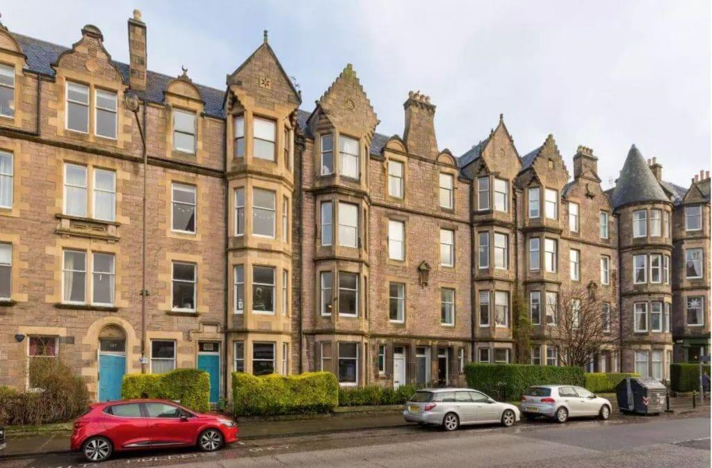 3 bed 1st Floor Flat for rent in Edinburgh. From SouthSide Property Management - Edinburgh