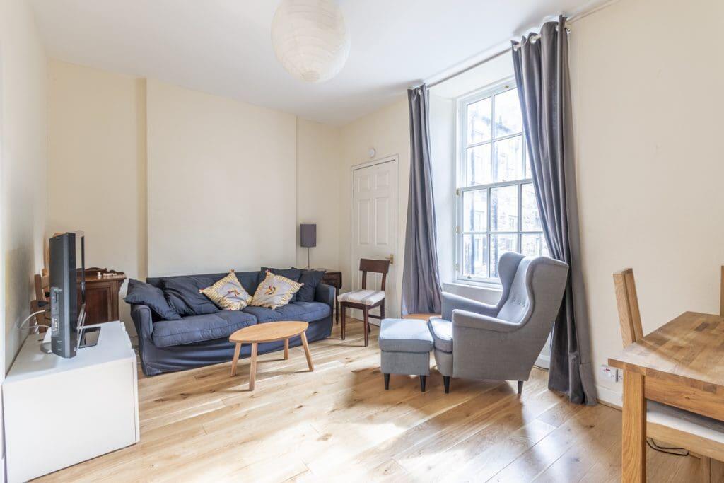 2 bed 1st Floor Flat for rent in Edinburgh. From SouthSide Property Management - Edinburgh