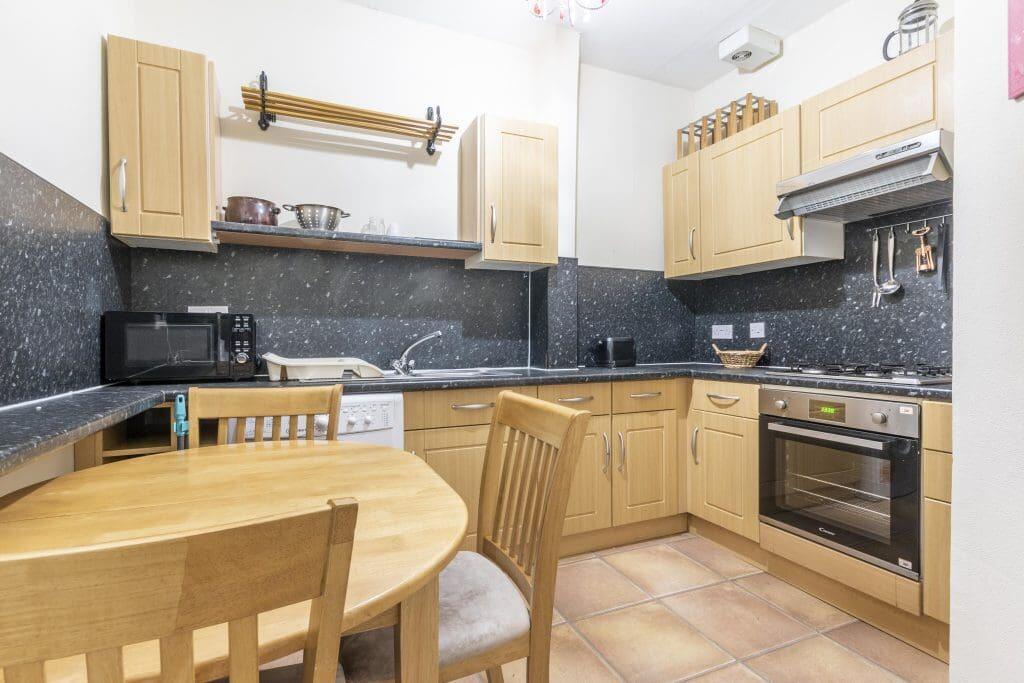 4 bed 1st Floor Flat for rent in Edinburgh. From SouthSide Property Management - Edinburgh