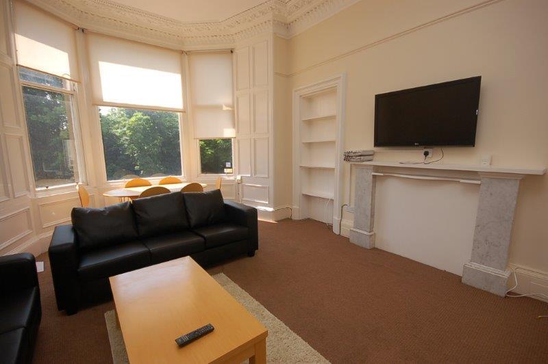 5 bed 1st Floor Flat for rent in Edinburgh. From SouthSide Property Management - Edinburgh