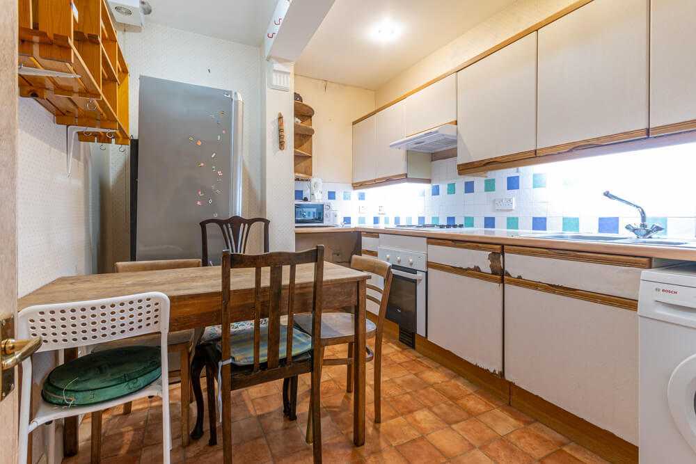 3 bed 1st Floor Flat for rent in Edinburgh. From SouthSide Property Management - Edinburgh