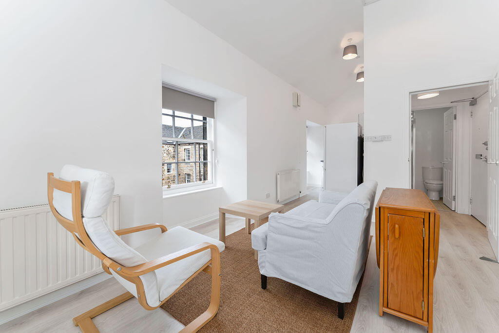 4 bed Studio for rent in Edinburgh. From SouthSide Property Management - Edinburgh 4 bed Studio for rent in Edinburgh. From SouthSide Property Management - Edinburgh