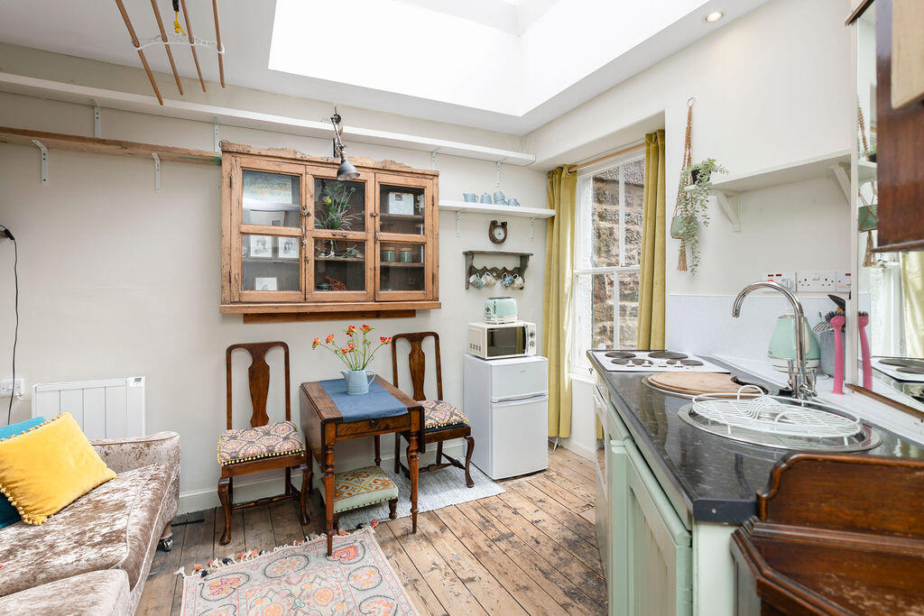 1 bed 1st Floor Flat for rent in Edinburgh. From SouthSide Property Management - Edinburgh 1 bed 1st Floor Flat for rent in Edinburgh. From SouthSide Property Management - Edinburgh