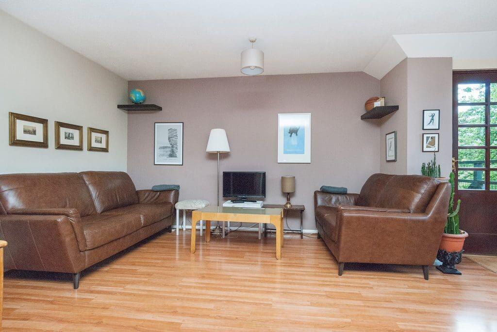 2 bed 1st Floor Flat for rent in Edinburgh. From SouthSide Property Management - Edinburgh