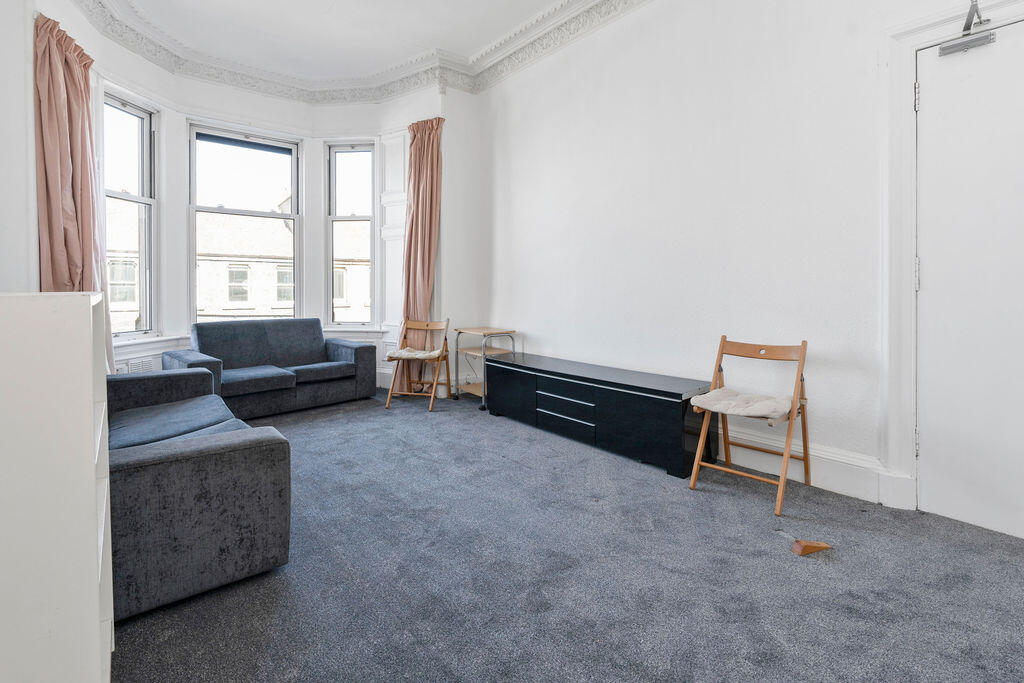 3 bed 1st Floor Flat for rent in Edinburgh. From SouthSide Property Management - Edinburgh