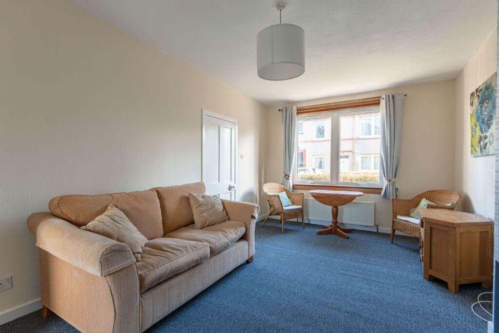 2 bed 1st Floor Flat for rent in Hermiston. From SouthSide Property Management - Edinburgh 2 bed 1st Floor Flat for rent in Hermiston. From SouthSide Property Management - Edinburgh