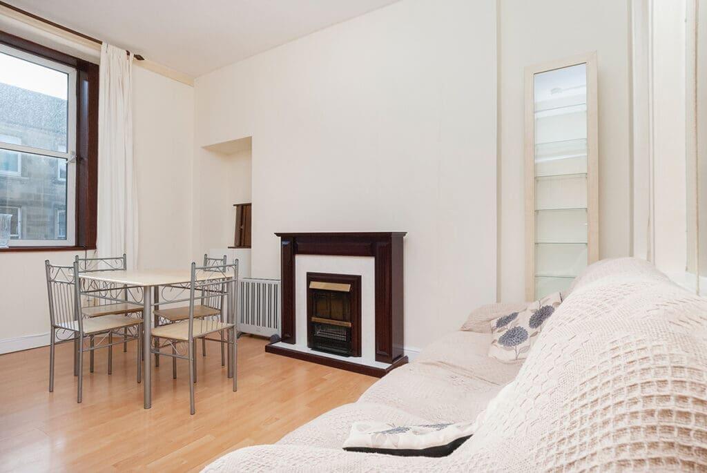 1 bed 1st Floor Flat for rent in Edinburgh. From SouthSide Property Management - Edinburgh 1 bed 1st Floor Flat for rent in Edinburgh. From SouthSide Property Management - Edinburgh