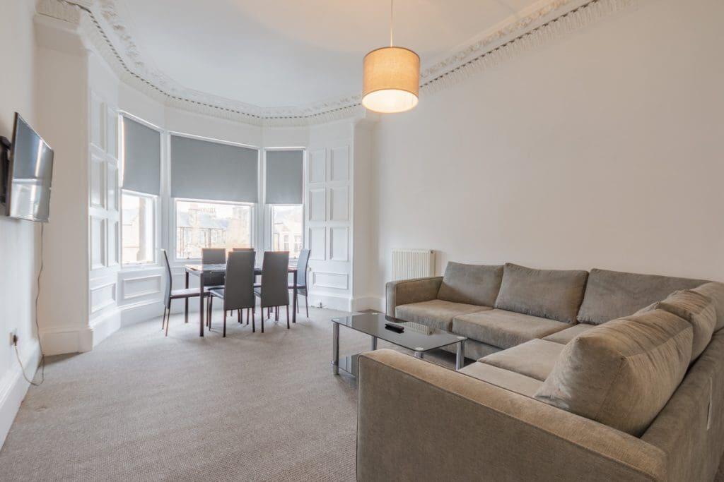 4 bed 1st Floor Flat for rent in Edinburgh. From SouthSide Property Management - Edinburgh