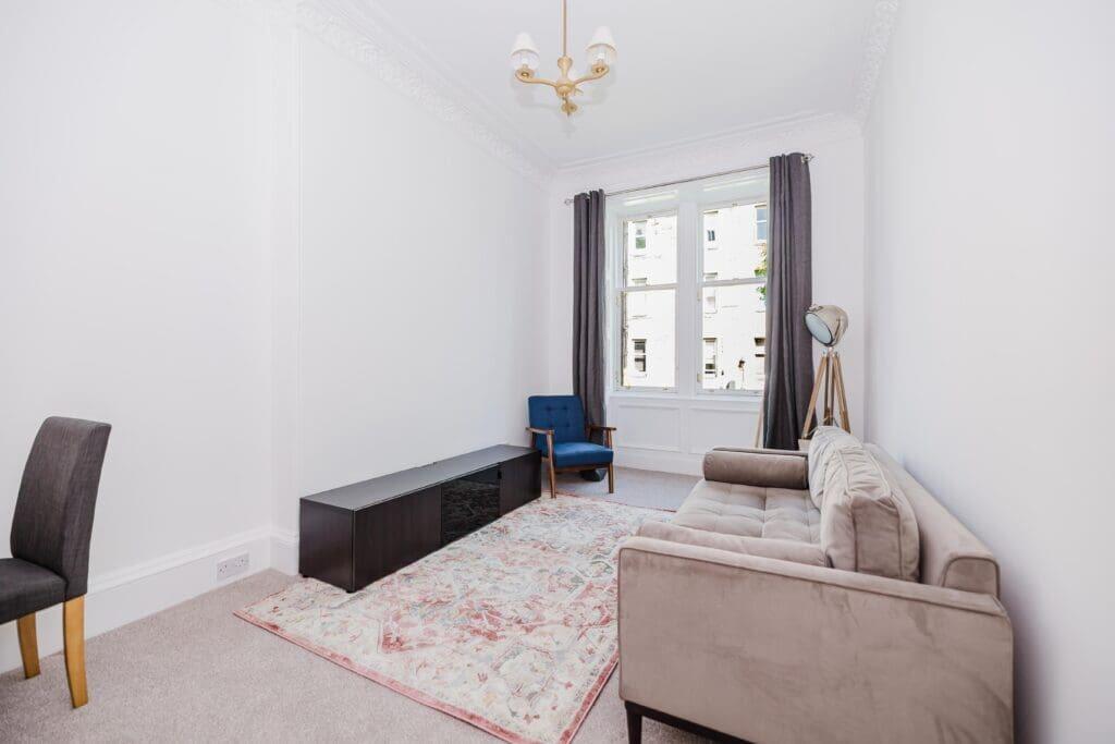 2 bed 1st Floor Flat for rent in Edinburgh. From SouthSide Property Management - Edinburgh