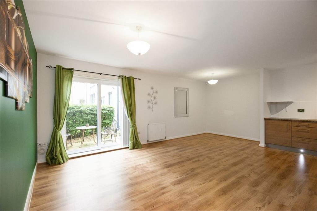 2 bed 1st Floor Flat for rent in Edinburgh. From SouthSide Property Management - Edinburgh